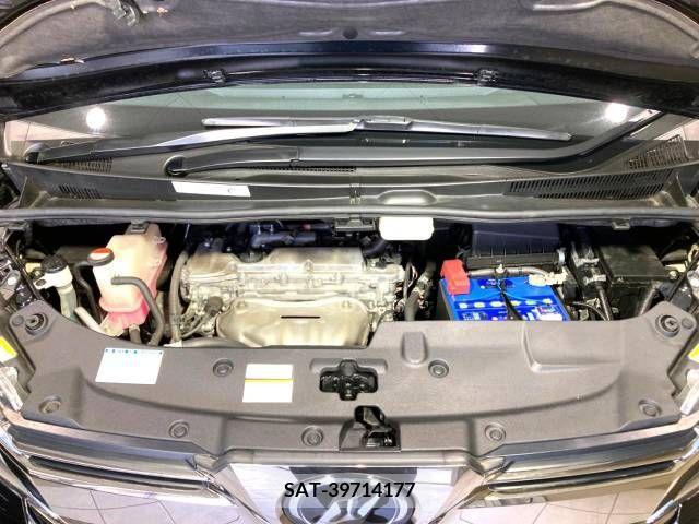 Toyota VELLFIRE 2016-03 369798-18