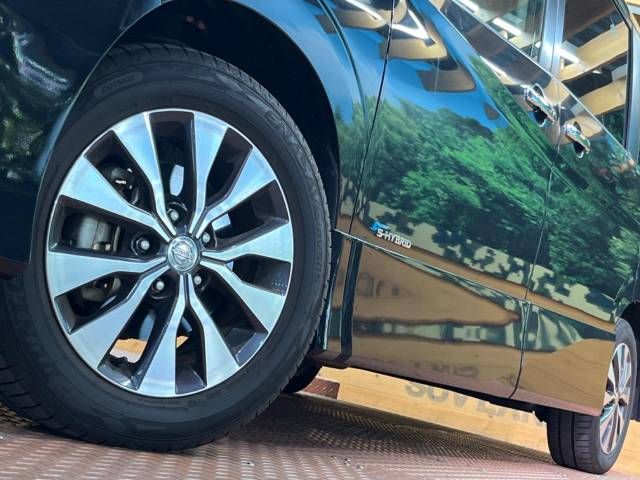 Nissan SERENA 2018-03 15950-15