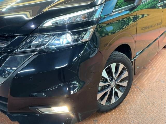 Nissan SERENA 2018-03 15950-14