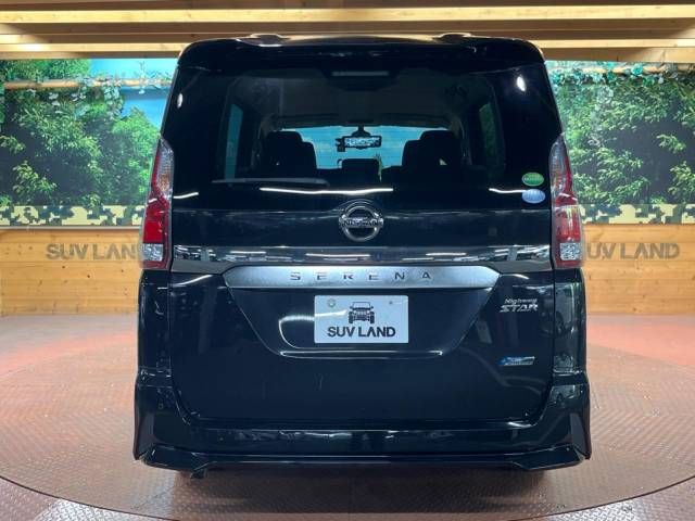 Nissan SERENA 2018-03 15950-17