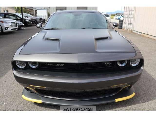 Dodge CHALLENGER 2020-01 296651-3