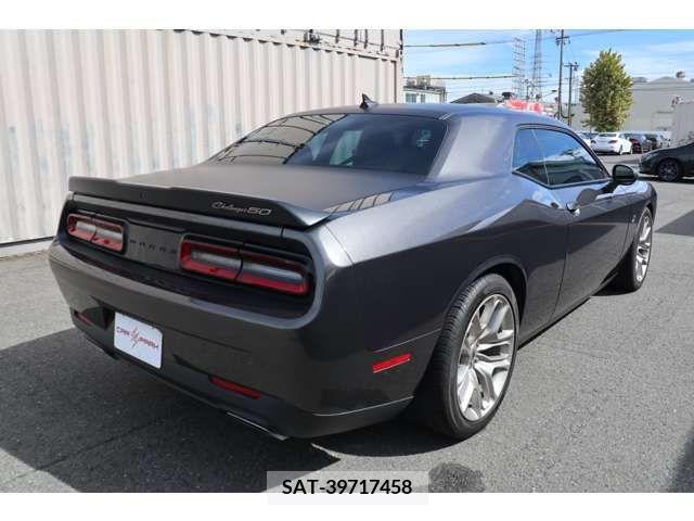 Dodge CHALLENGER 2020-01 296651-12