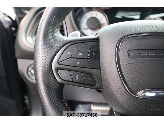 Dodge CHALLENGER 2020-01 296651-18