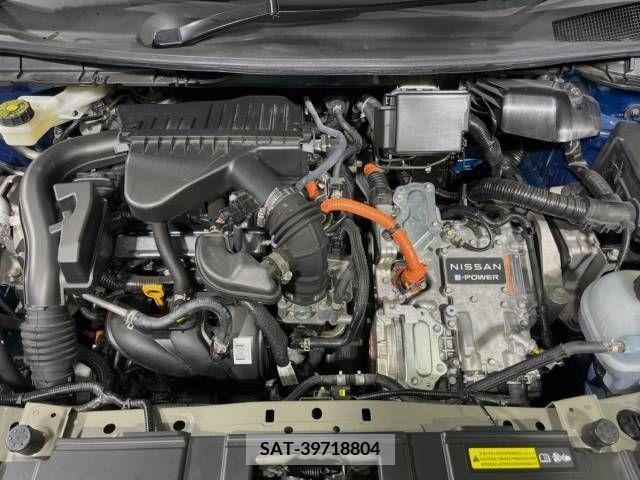 Nissan AURA 2021-11 224049-18