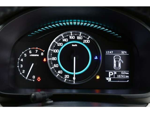 Suzuki IGNIS 2018-05 27966-18