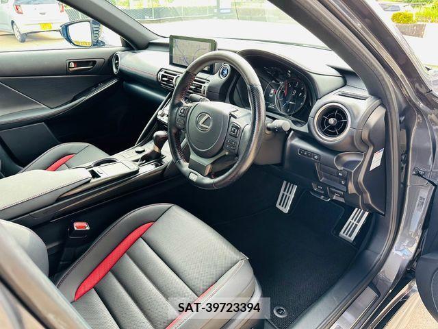 Lexus IS 2021-12 388245-20