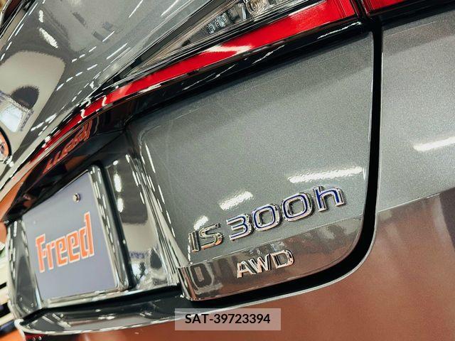 Lexus IS 2021-12 388245-15