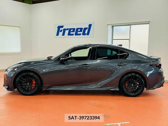 Lexus IS 2021-12 388245-11