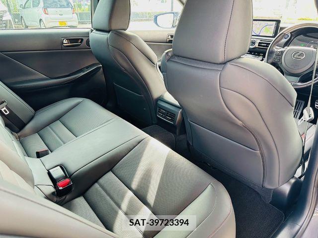 Lexus IS 2021-12 388245-29
