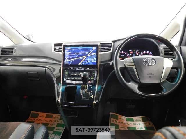 Toyota ALPHARD 2012-10 343539-1