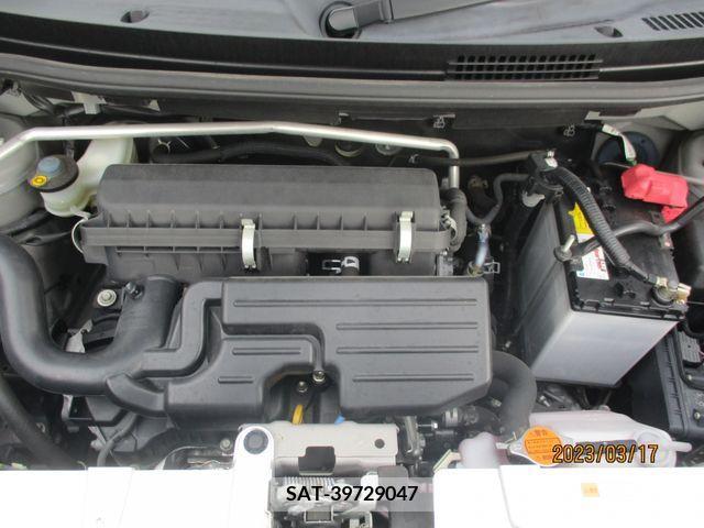Daihatsu MOVE CONTE 2016-01 200287-8