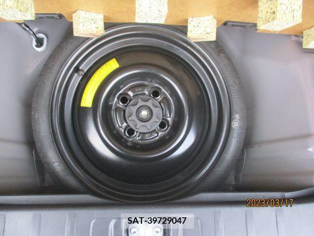 Daihatsu MOVE CONTE 2016-01 200287-19
