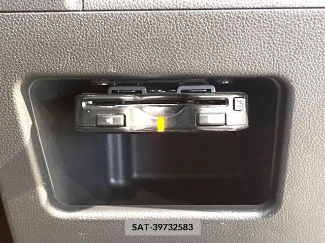 Daihatsu TANTO CUSTOM 2015-11 348067-6