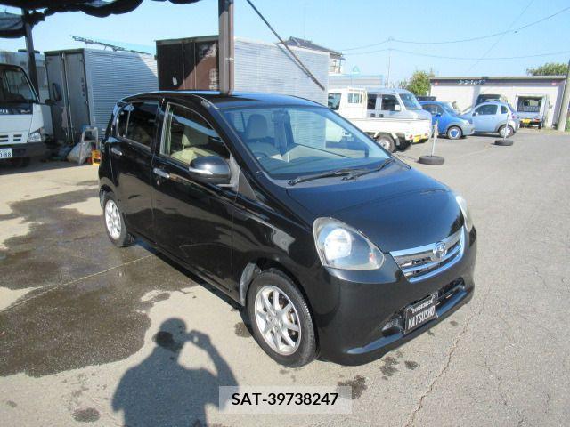Toyota PIXIS EPOCH 2013-03 202742-15