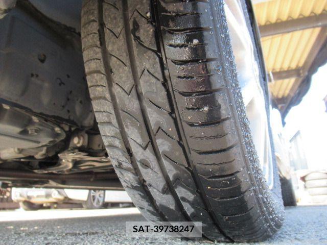 Toyota PIXIS EPOCH 2013-03 202742-18