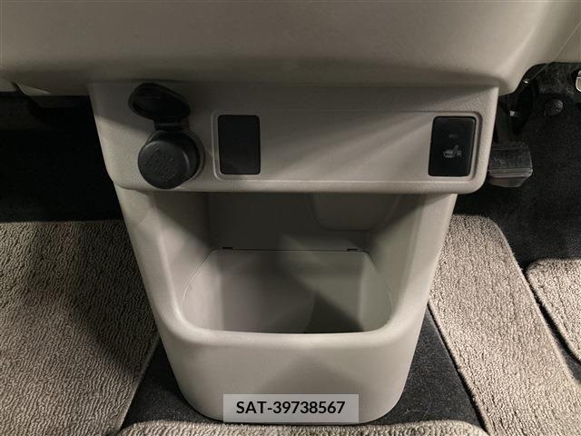 Toyota PASSO 2017-12 281303-19