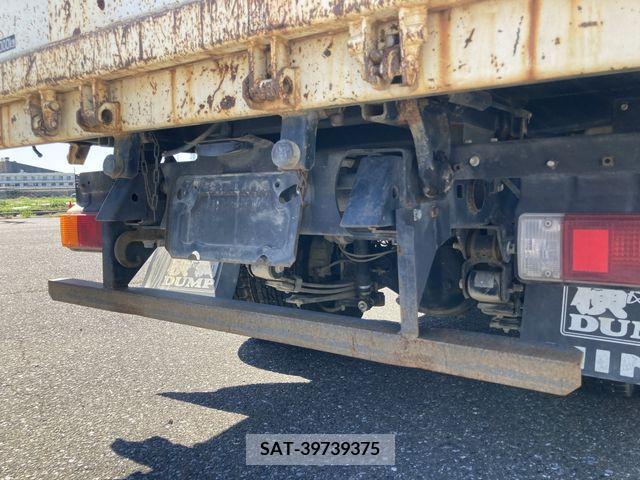 Hino DUTRO 2016-08 320372-8