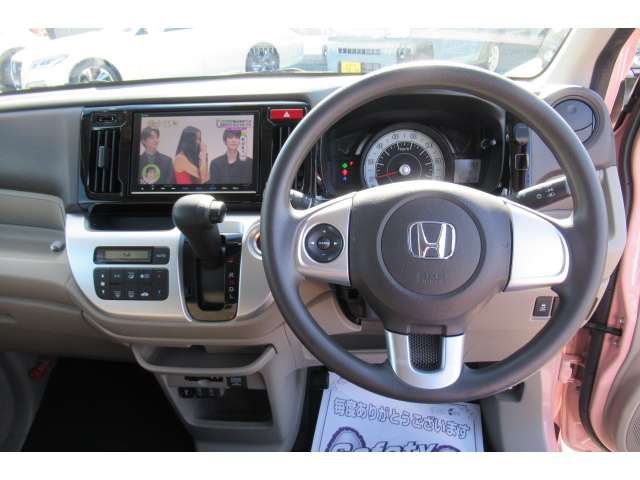 Honda N-WGN 2017-09 4011-8