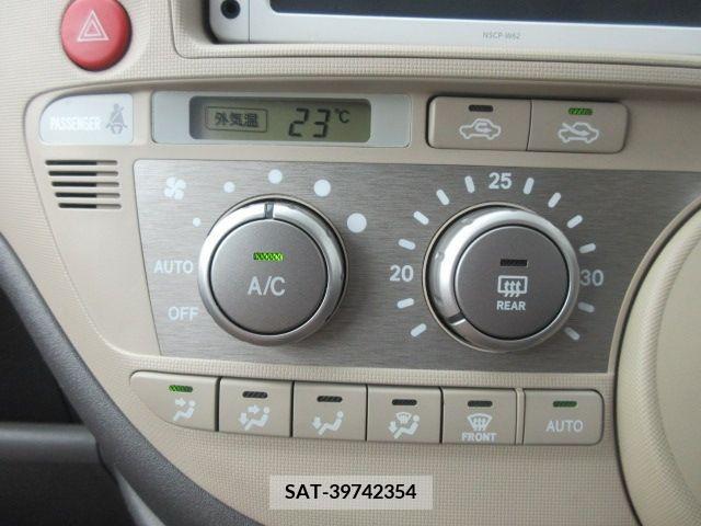 Toyota SIENTA 2012-07 285115-12
