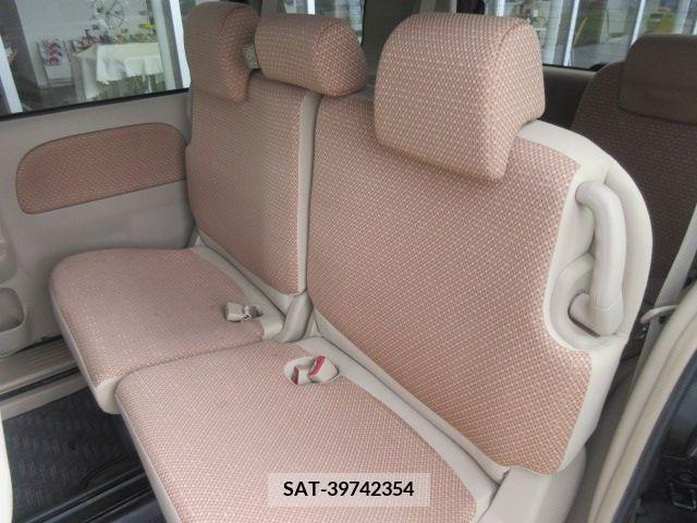 Toyota SIENTA 2012-07 285115-4