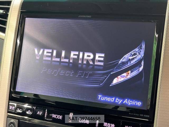 Toyota VELLFIRE 2013-05 213959-3