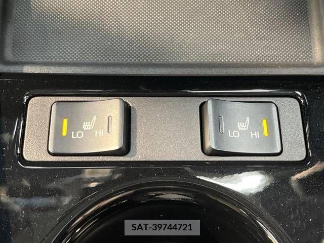 Toyota PRIUS 2022-03 332229-4