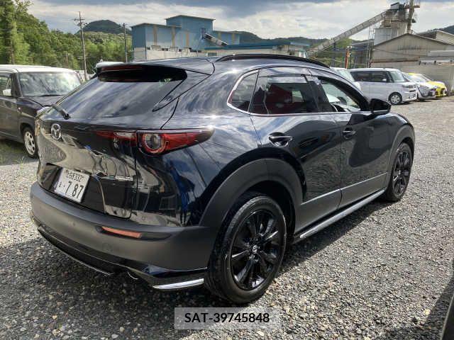 Mazda CX-30 2021-11 349210-2