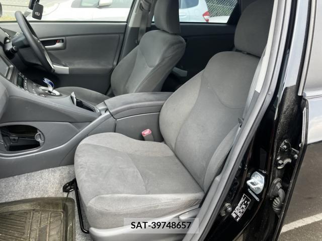 Toyota PRIUS 2011-11 353017-14