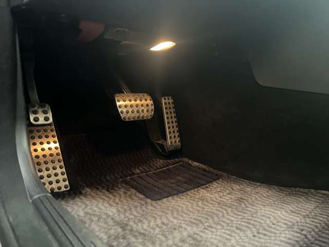 Mercedes Benz E-CLASS 2001-01 194580-14