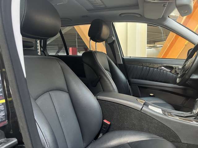 Mercedes Benz E-CLASS 2001-01 194580-15