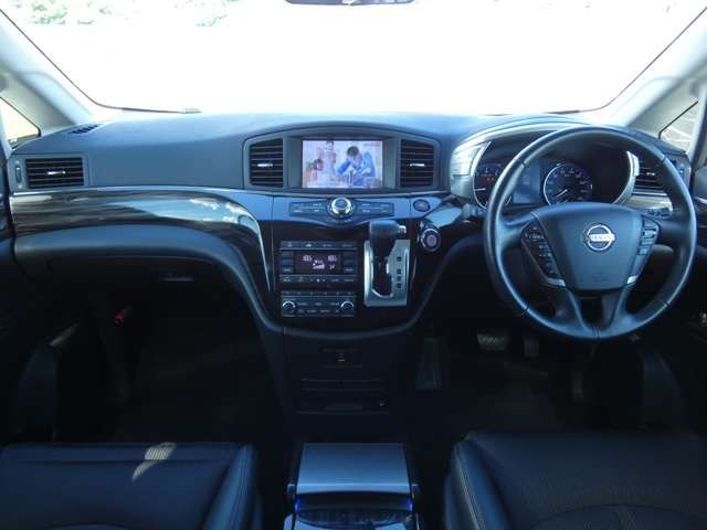 Nissan ELGRAND 2016-01 6500-1
