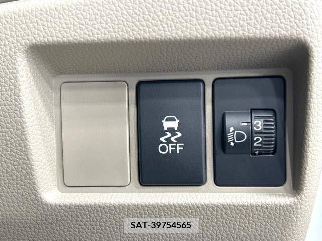 Honda N-WGN 2017-02 280783-2