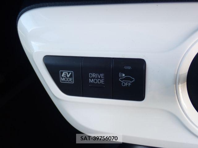 Toyota PRIUS 2018-09 202312-9