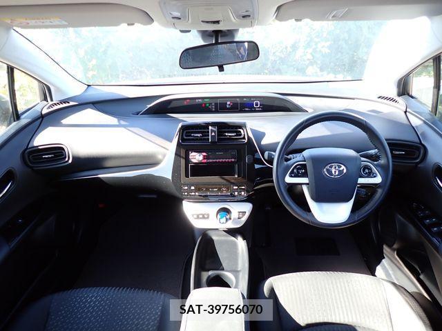 Toyota PRIUS 2018-09 202312-1
