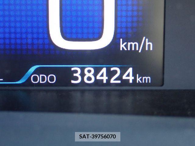Toyota PRIUS 2018-09 202312-4