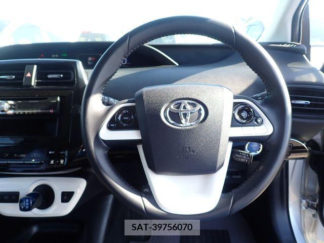 Toyota PRIUS 2018-09 202312-6