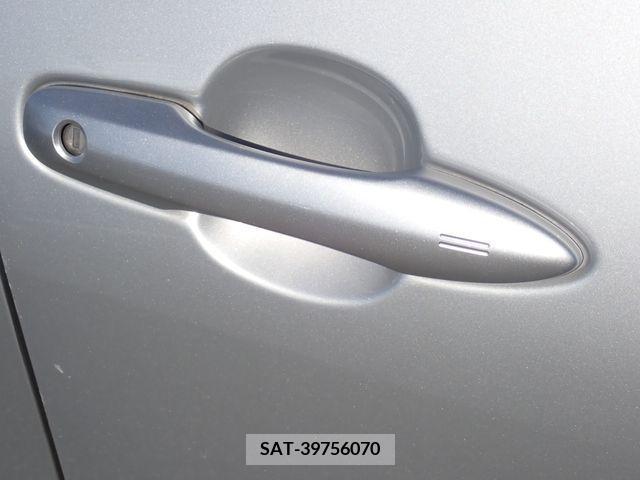 Toyota PRIUS 2018-09 202312-16