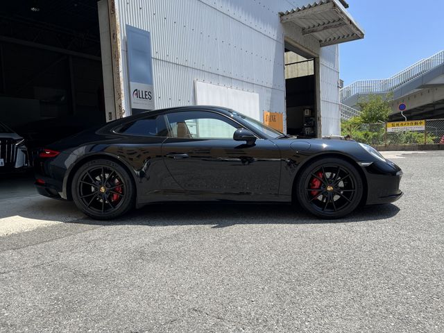 Porsche 911 2016-10 5899-3