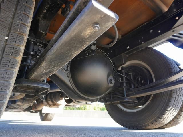 Isuzu ELF TRUCK 2016-09 28014-27