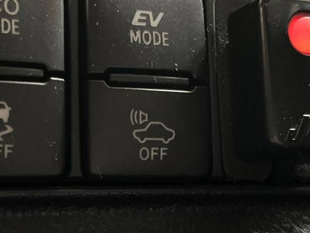 Toyota SIENTA 2016-10 191715-5
