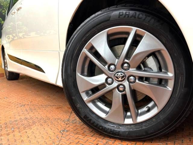 Toyota SIENTA 2016-10 191715-13