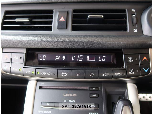 Lexus CT 2018-03 353910-11