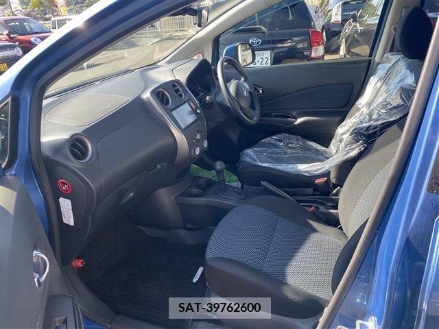 Nissan NOTE 2014-02 208467-3