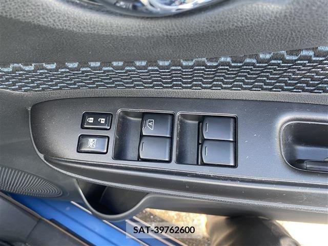 Nissan NOTE 2014-02 208467-20