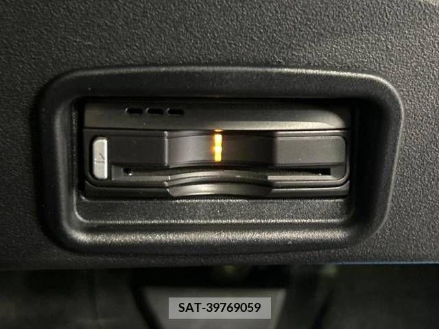 Nissan DUALIS 2008-03 359457-5
