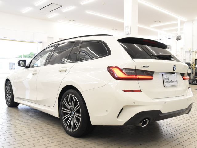 Bmw 3 SERIES 2021-02 194675-2