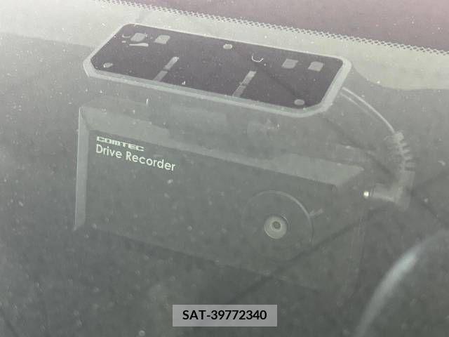 Nissan NOTE 2013-04 302310-7