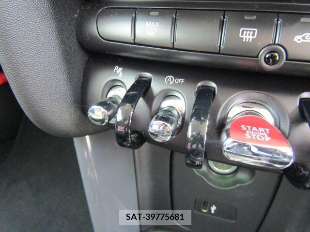 Bmw MINI 2019-06 248436-7