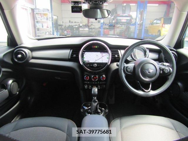 Bmw MINI 2019-06 248436-5
