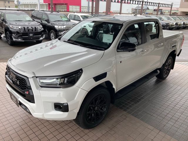 Toyota HILUX 2022-05 7817-2